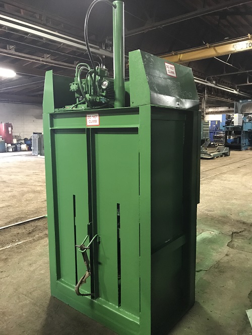 8740 4 Philadelphia Tramrail 360 Vertical Downstroke Baler