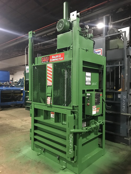 8855 4 PTR 1800 Vertical Downstroke Baler