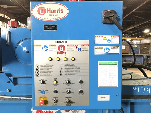 9179 2 Harris Piranha Horizontal Closed End Baler