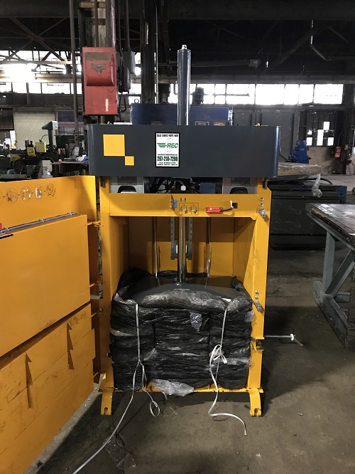 8750 11 Bramidan B4 Vertical Downstroke Baler