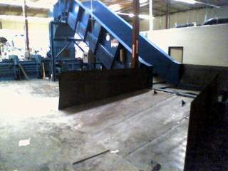 c_custom_above_grade_conveyor_loading_ramp-1